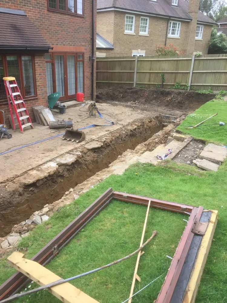 Large rear extension and landscaping, Oxshott – photo 17