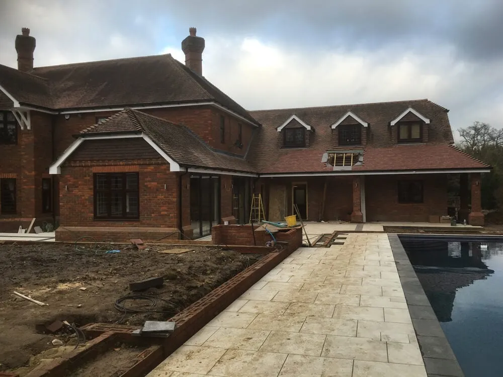 Pool house plus internal works to provide a new kitchen / family room, Claygate – photo 15