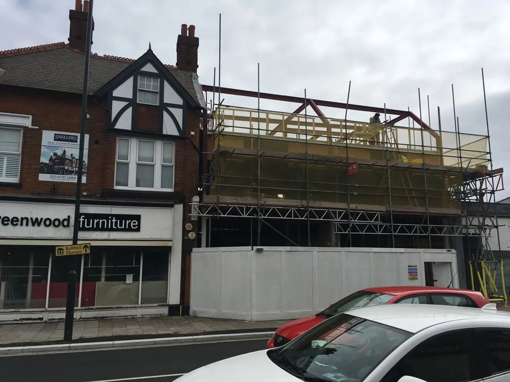 2 phase project: 7 high spec flats in Hampton Hill – photo 28