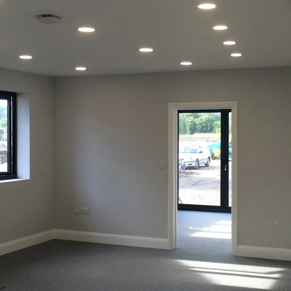 New Build office block, Hersham – photo 8