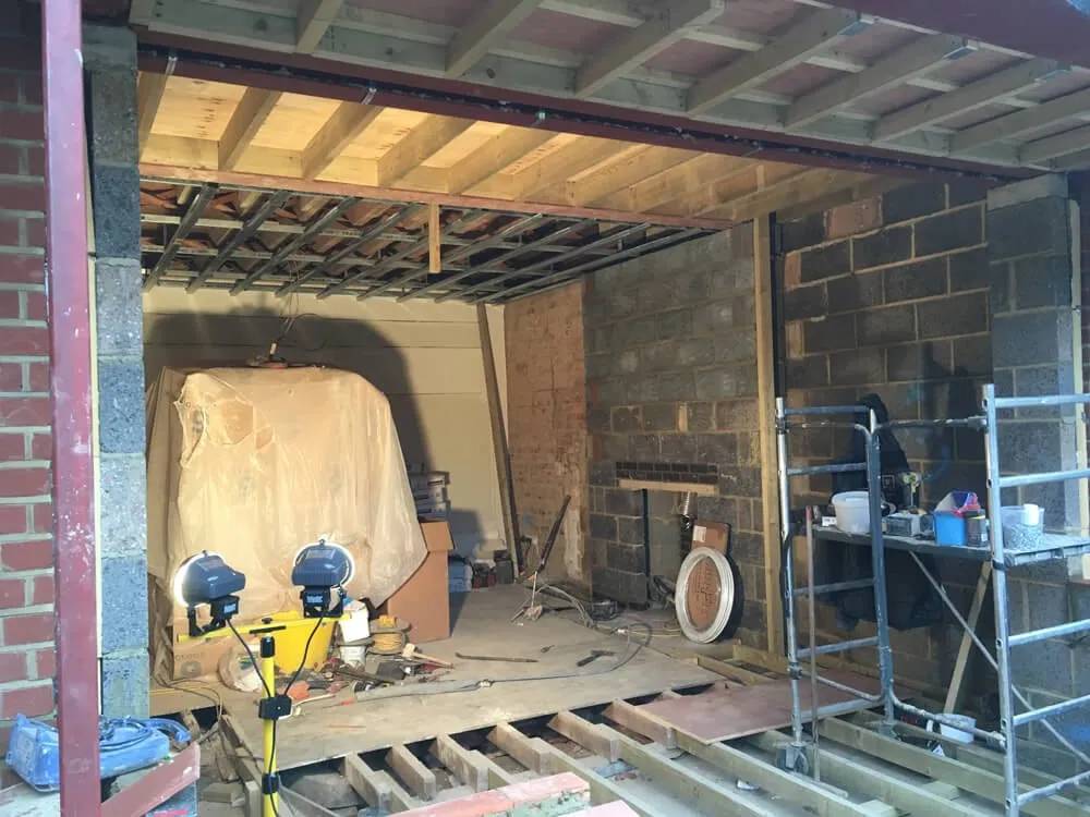 Large extension and new patio, Thames Ditton – photo 8
