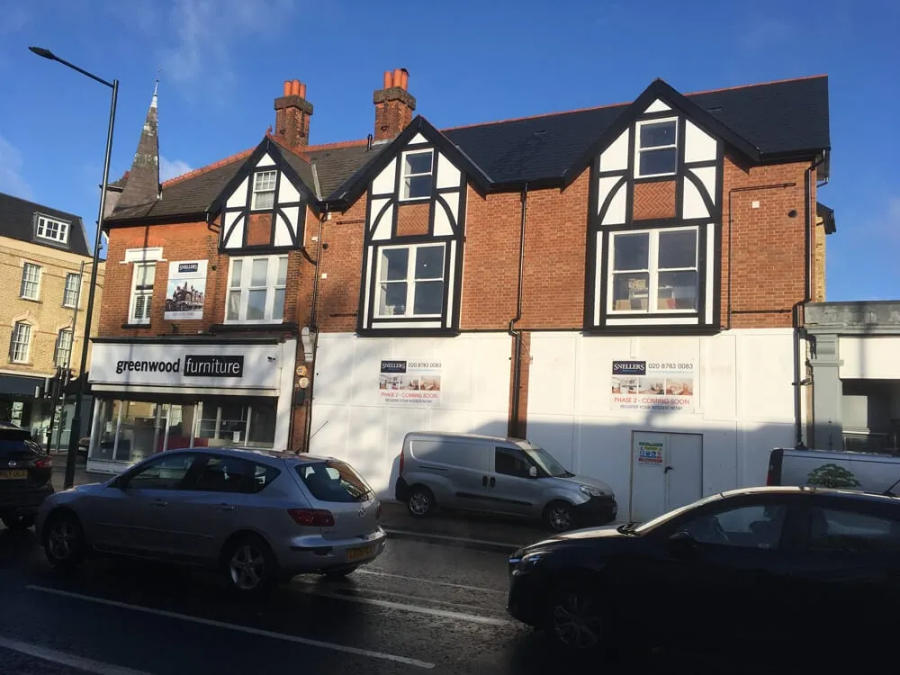 2 phase project: 7 high spec flats in Hampton Hill – photo 7