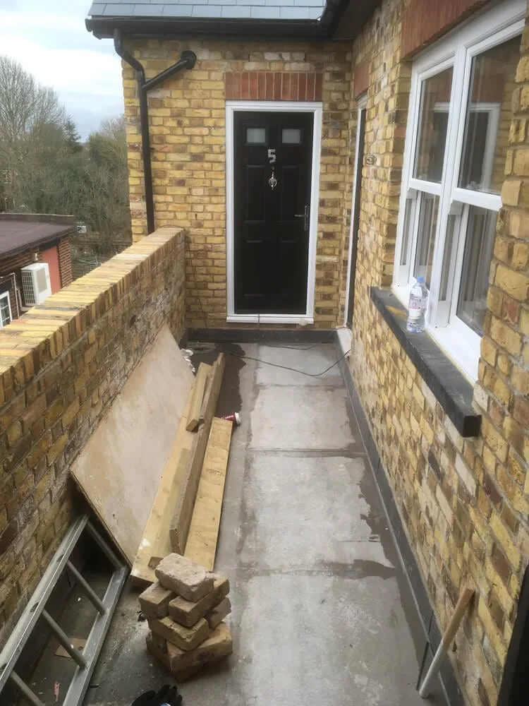 2 phase project: 7 high spec flats in Hampton Hill – photo 8