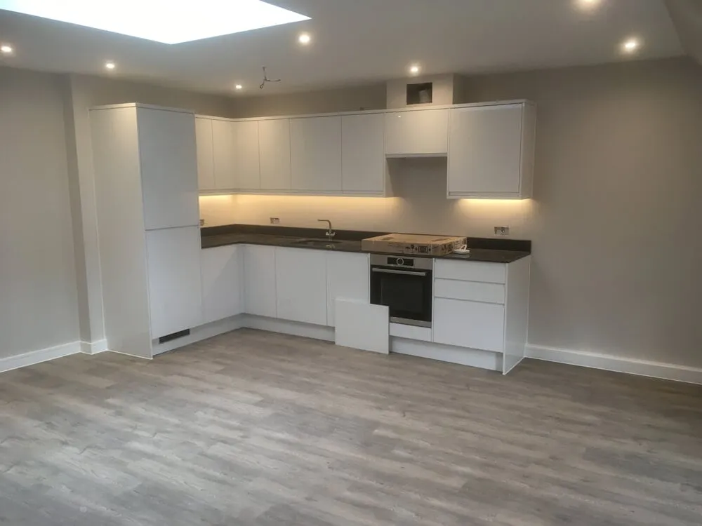 2 phase project: 7 high spec flats in Hampton Hill – photo 11