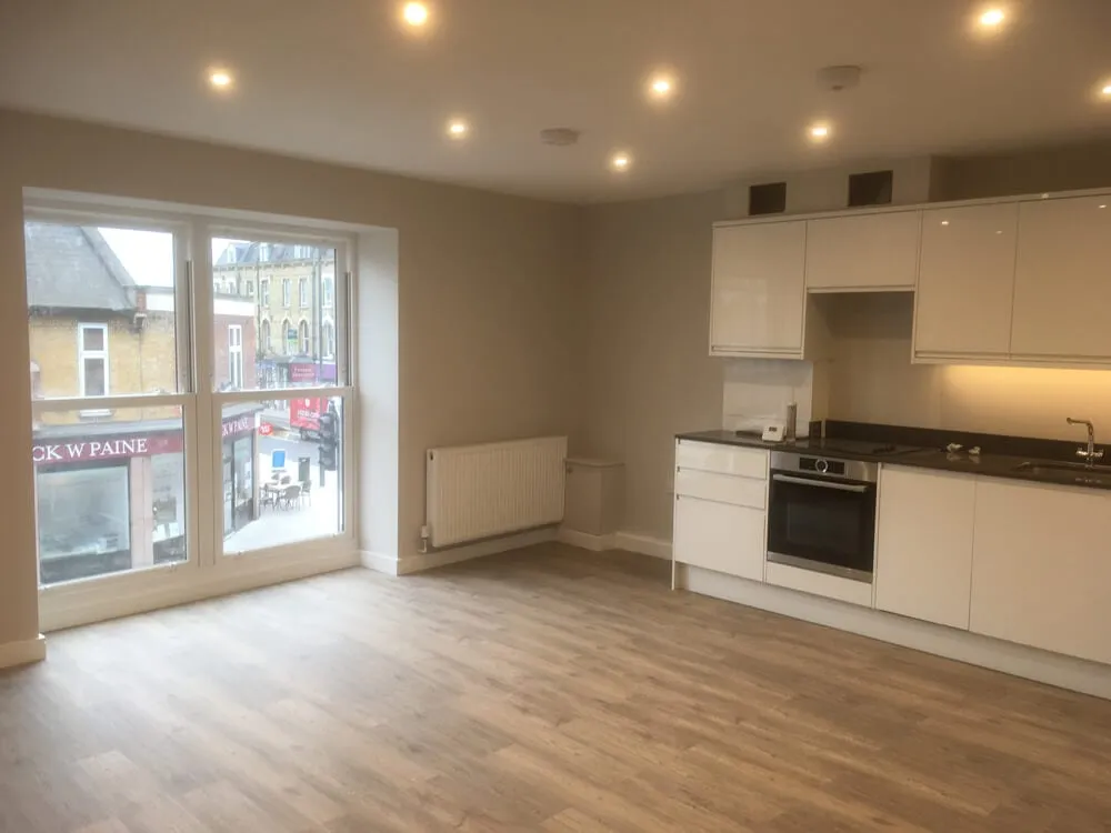2 phase project: 7 high spec flats in Hampton Hill – photo 16