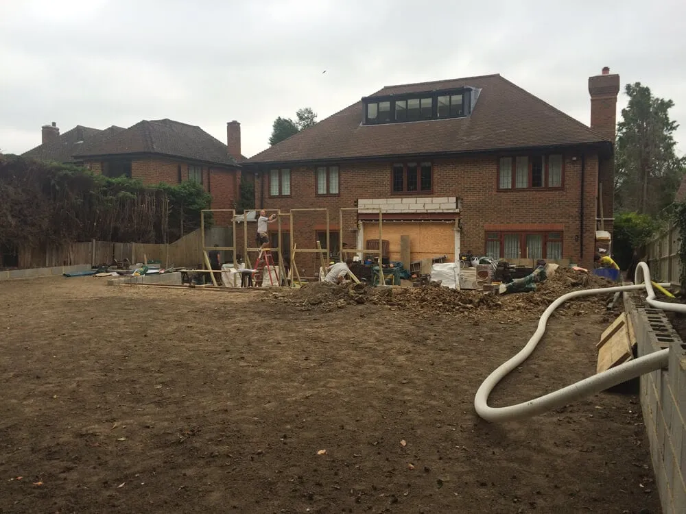 Large rear extension and landscaping, Oxshott – photo 3