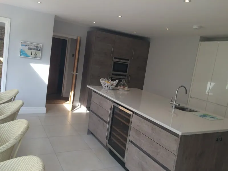 Wrap Around Single Storey Extension, Cobham – photo 8
