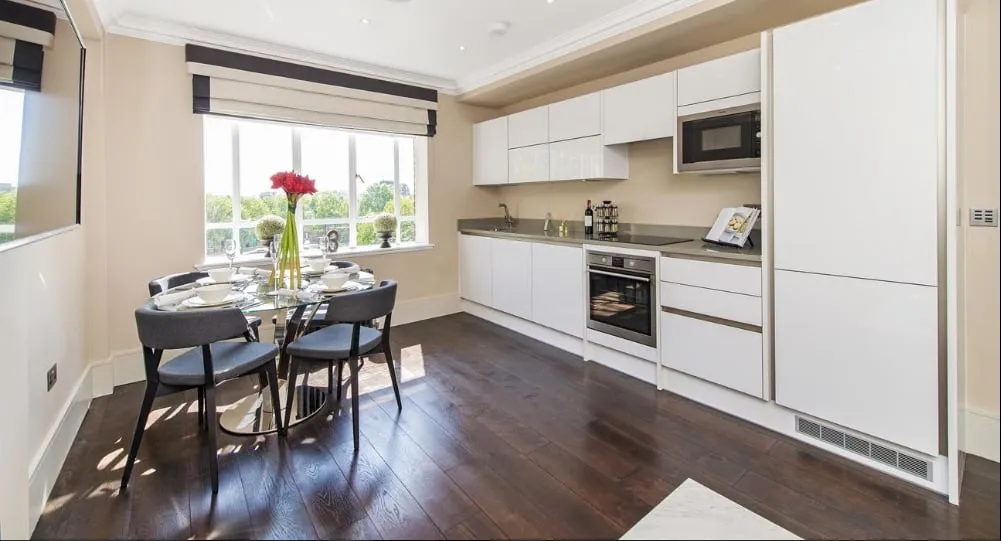 Luxury 2 Bed Apartment, Chelsea – photo 9