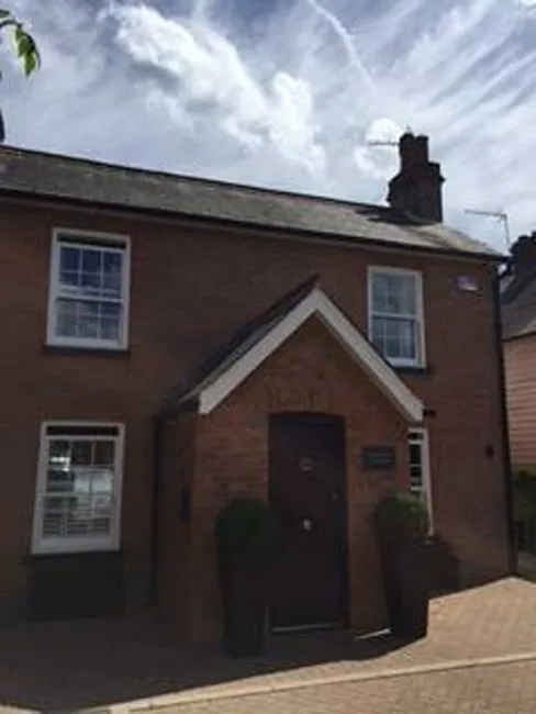 Complete Refurb and Major Extension, Cobham – photo 24