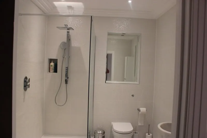 Extensive Refurbishment and Extension, Walton on Thames – photo 35