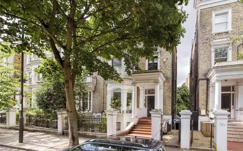 Luxury Apartment, West Brompton – photo 9